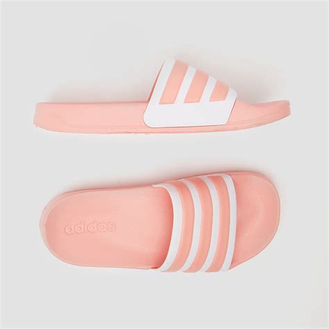 wit en roze adidas slippers|Adidas sandalen slippers.